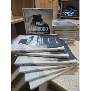 44 Ways to Manhood : Breaking Old habits and Building New Personalities Based on Quran and Sunnah